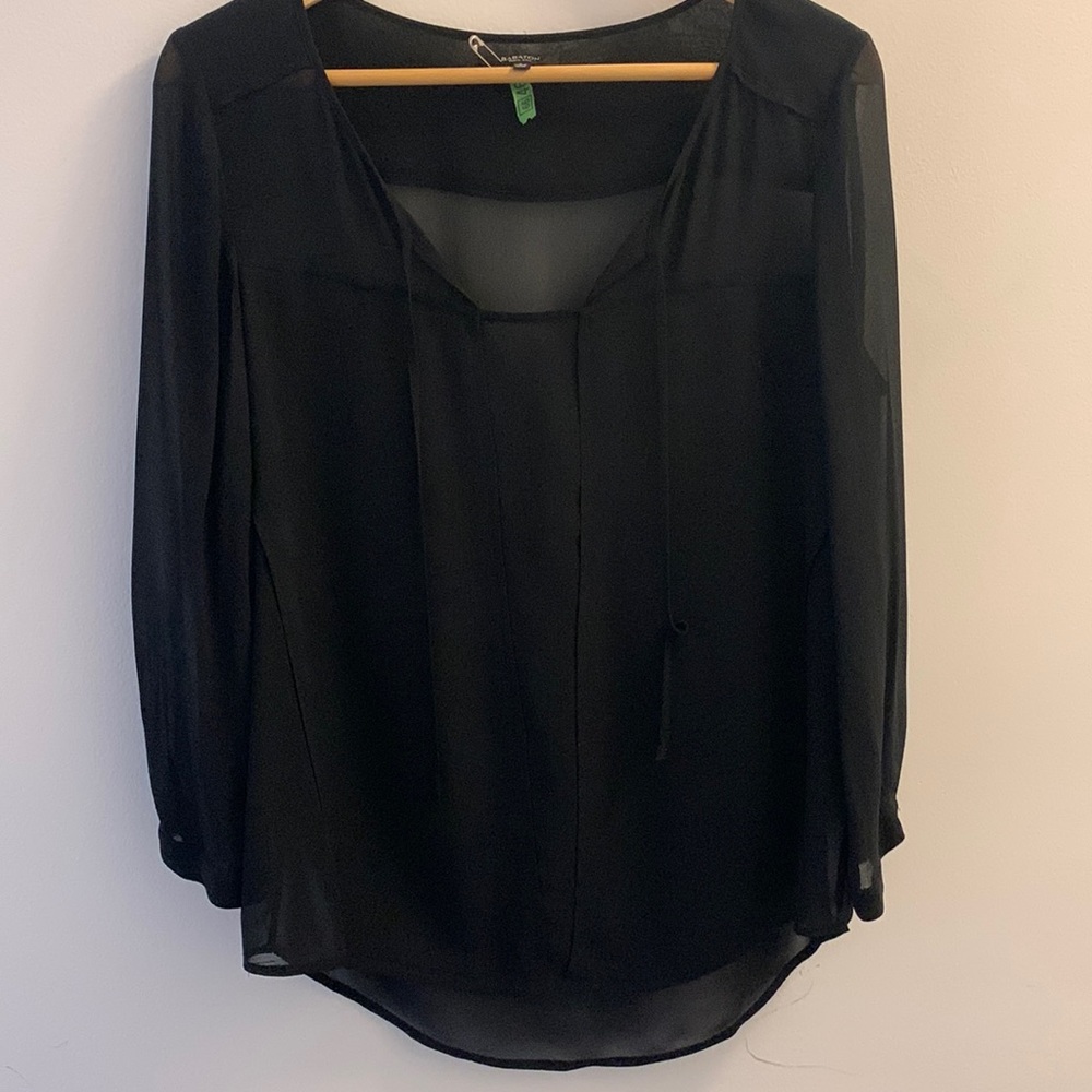 Aritzia 100% Silk Black Babaton Blouse S